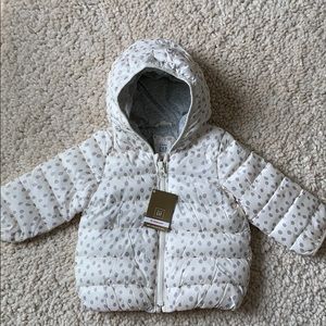 GapKids puffer coat white & gray polka dot 12-18m